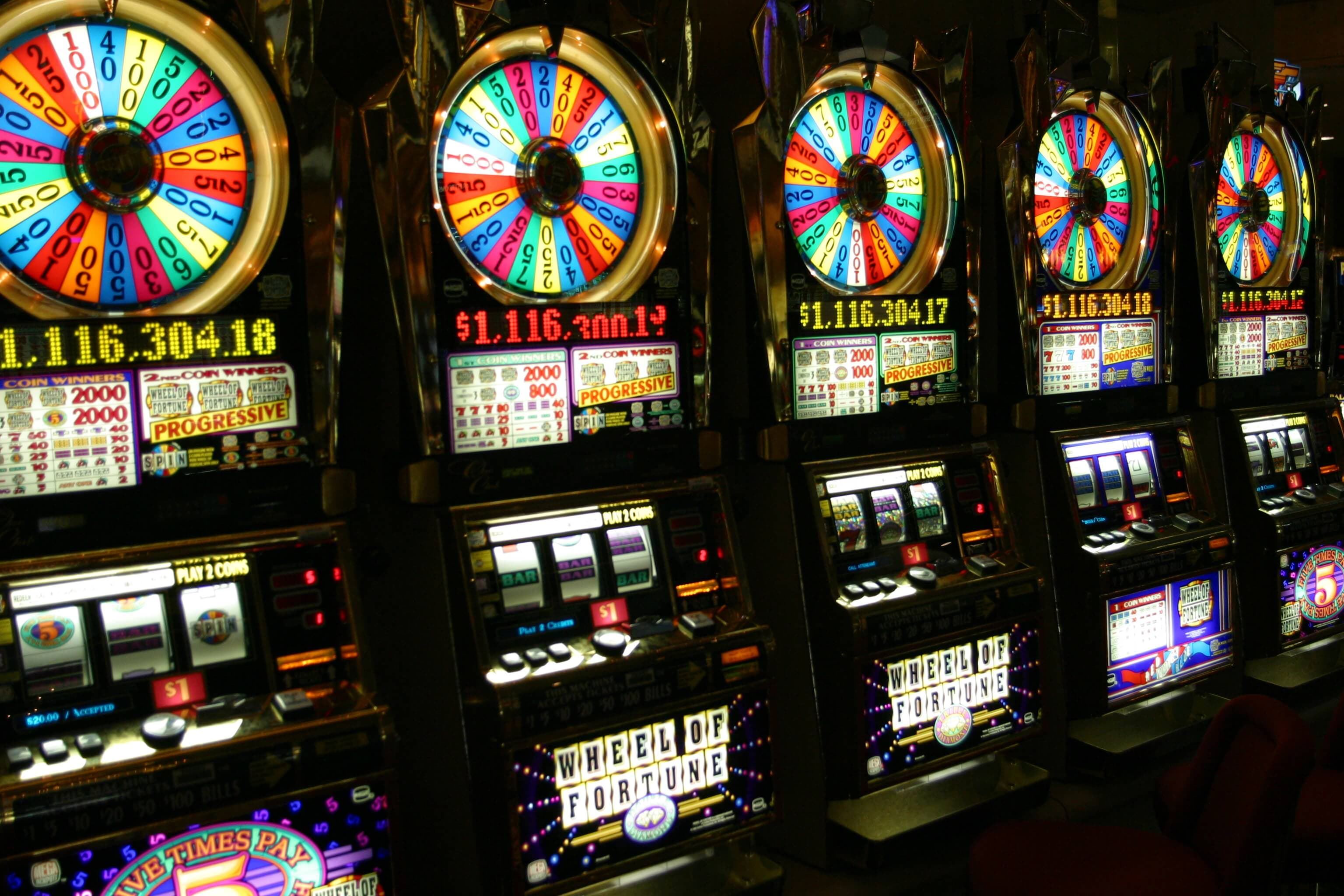 Screenshot of progressive jackpot slot machines